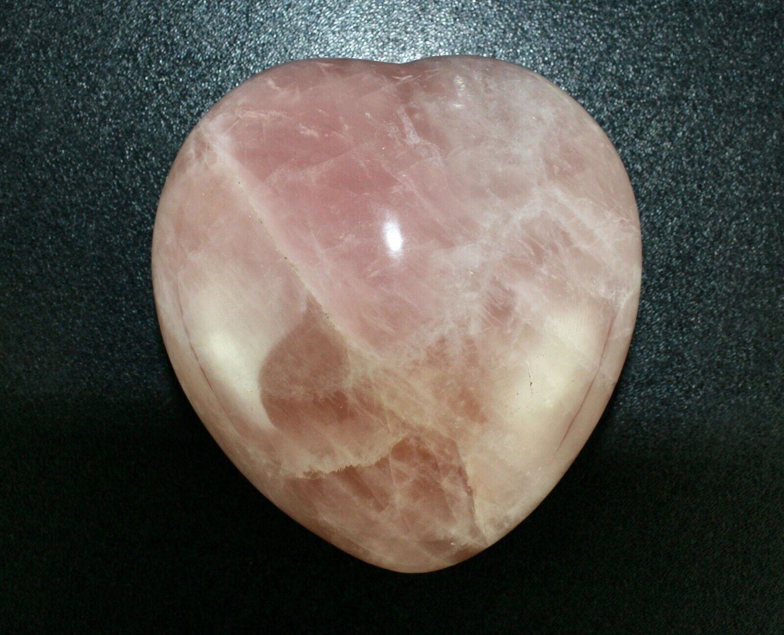 NATURAL ROSE QUARTZ HEART CARVED 2138 CTS GEMSTONE PAPER WEIGHT FOR HOME DECOR