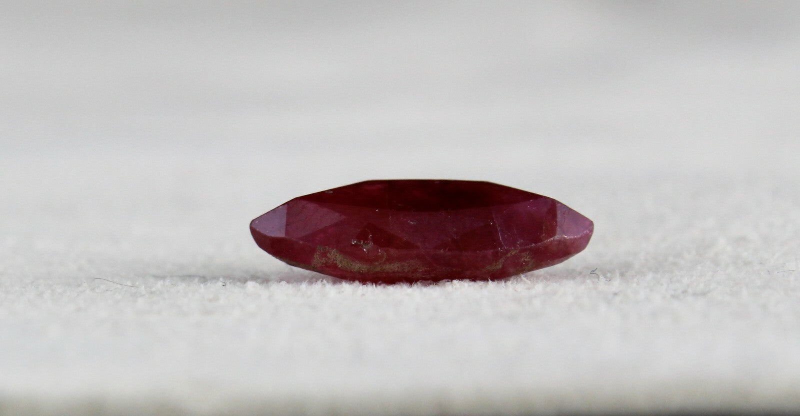 Natural Red Ruby Marquise Cut 3.81 Ct Gemstone For Ring Pendant