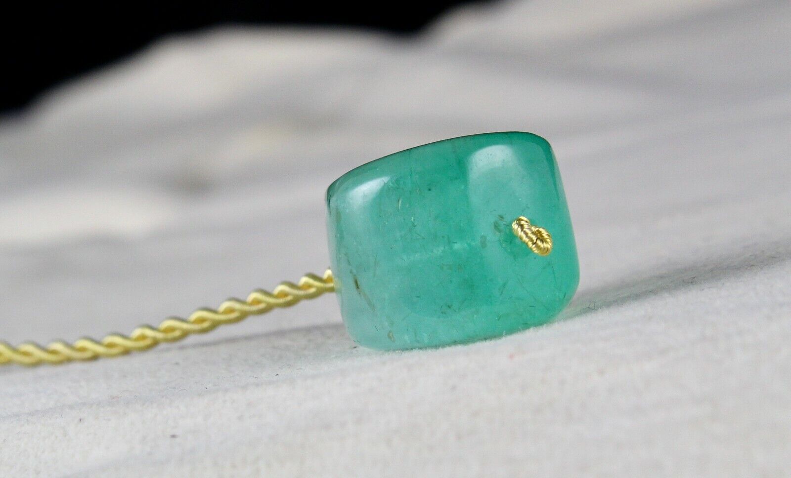 NATURAL COLOMBIAN EMERALD DRILLED BEAD TUMBLE 48.93 CARAT GEMSTONE FOR DESIGNING