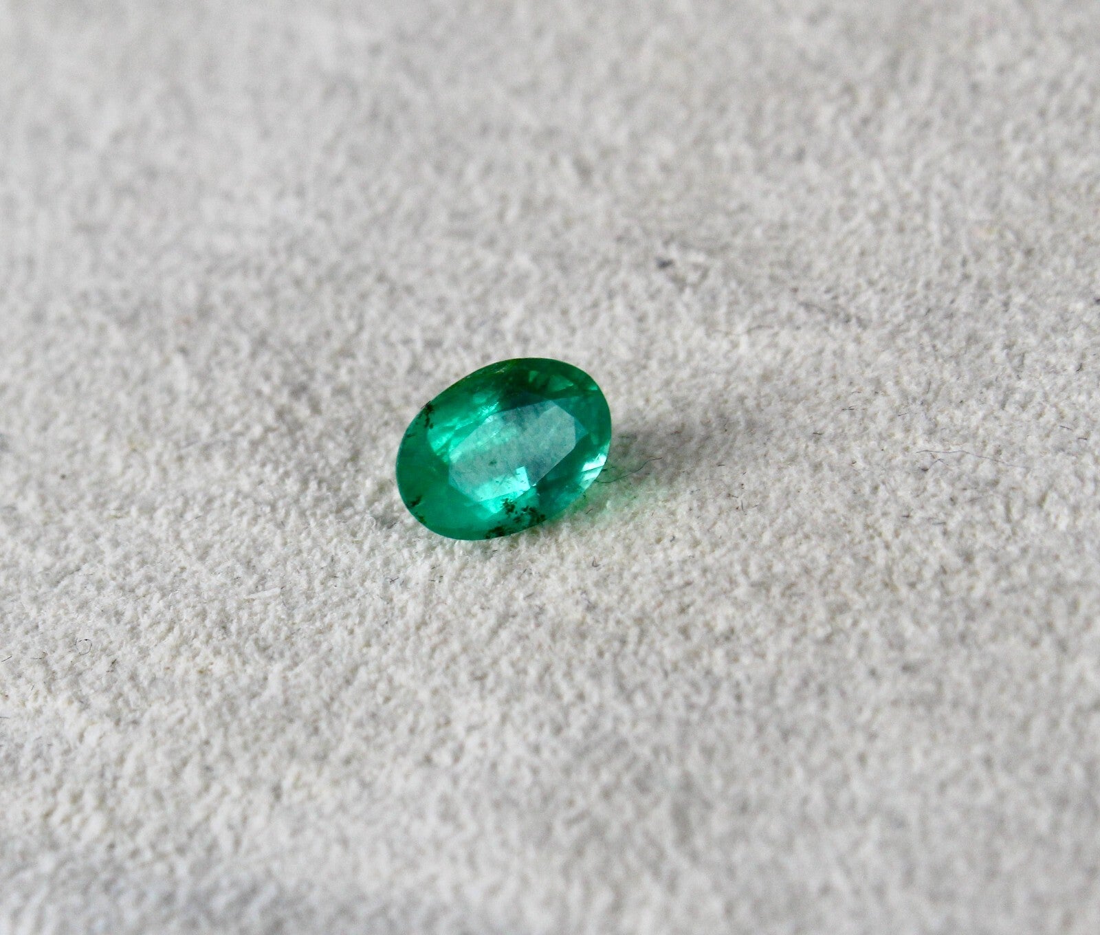 Natural Zambian Emerald 1.12ct Oval Cut Gemstone Ring Pendant