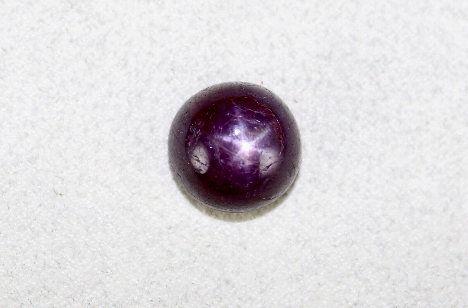 Natural 6 Line Star Ruby Round Cabochon 10.68 Ct Gemstone For Ring Pendant