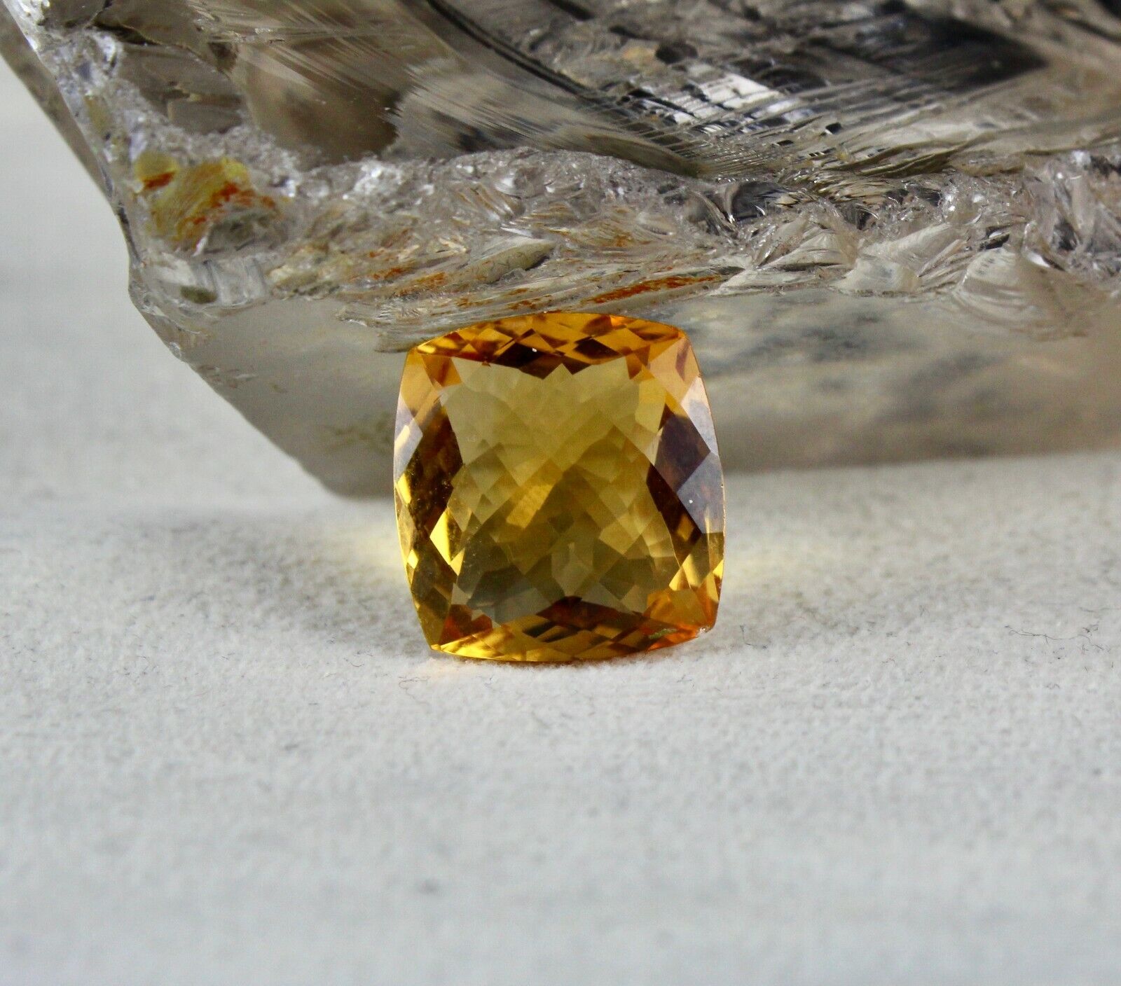 NATURAL CITRINE GOLDEN TOPAZ CUSHION CUT 15X14MM 10.66 CARATS GEMSTONE PENDANT