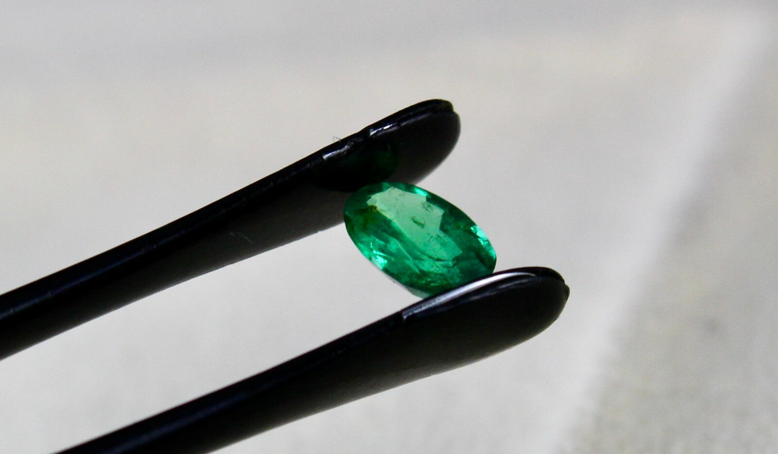 Natural Zambia Emerald 6 Pcs 3.08 Cts Oval Cut Loose Gemstone Certified Earrings