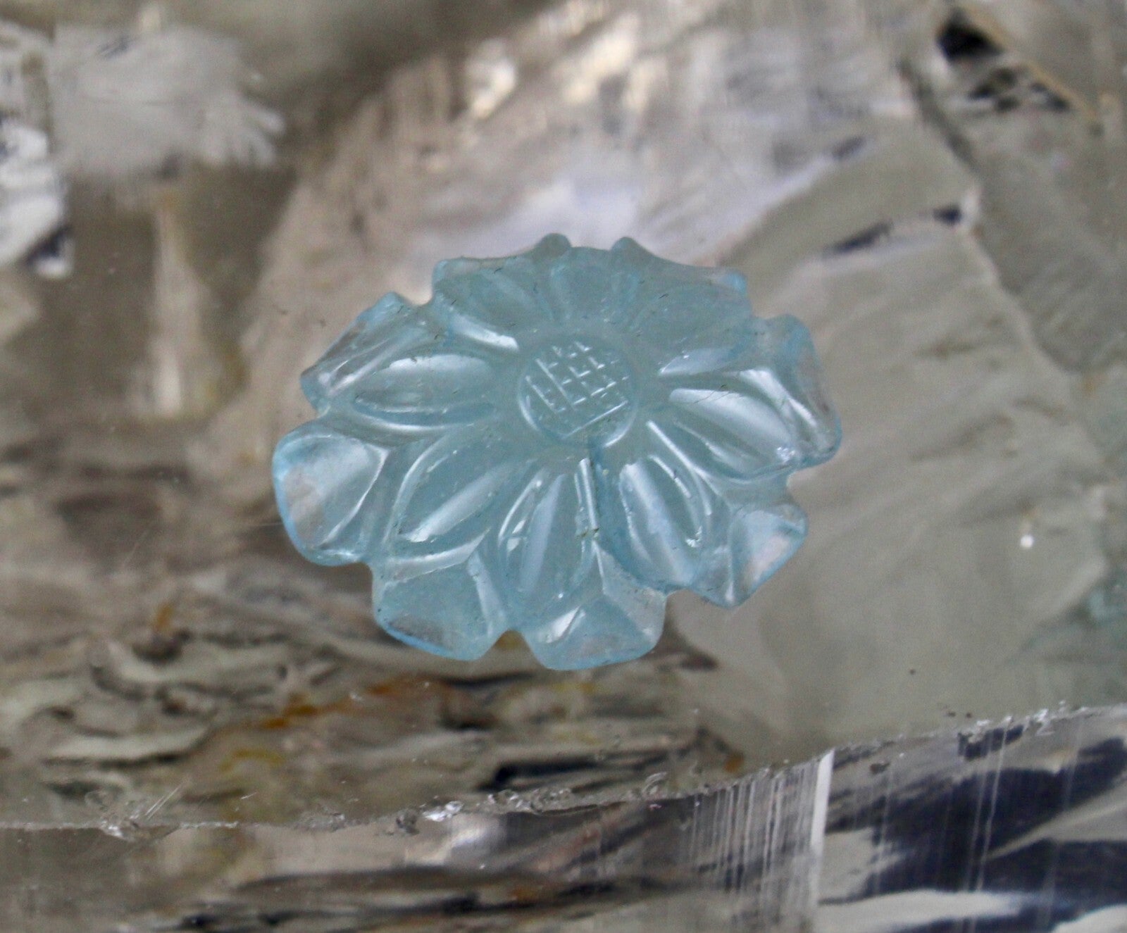 Blue Aquamarine Carved Flower 32.75 Ct Gemstone Ring Pendant Design