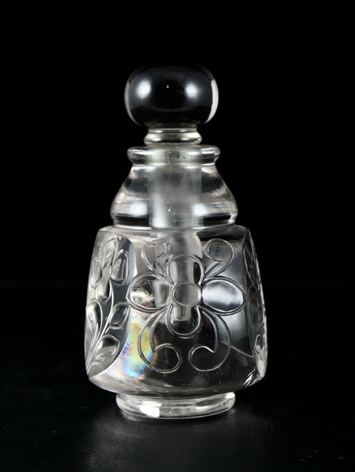 HAND CARVED NATURAL ROCK CRYSTAL QUARTZ 2000 CTS CARVED PERFUME BOTTLE FOR DECOR