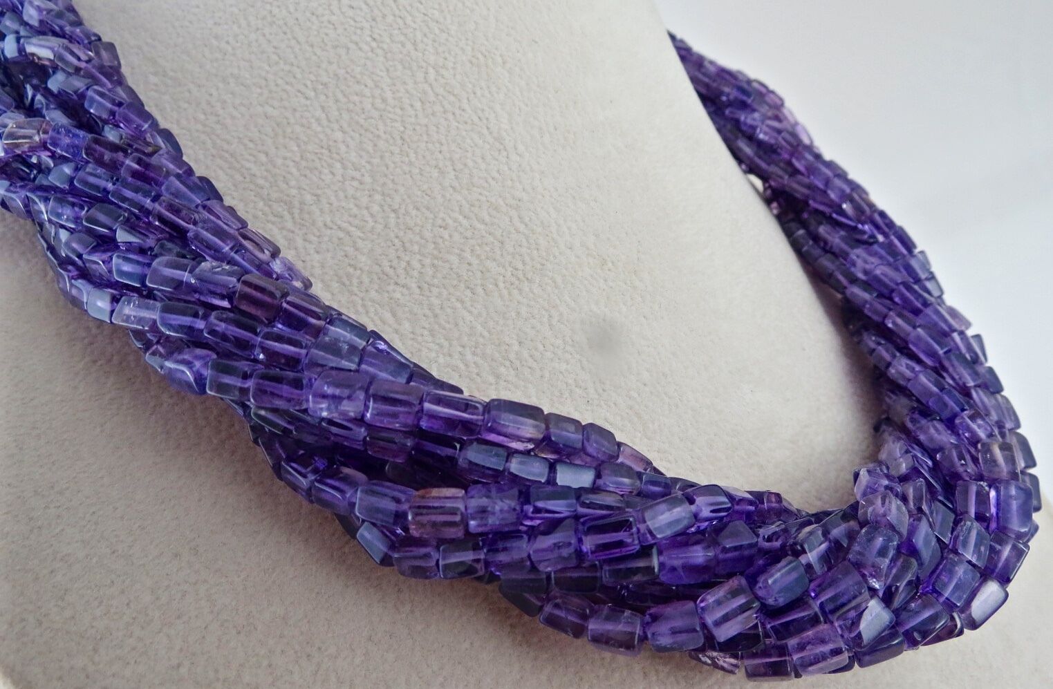 Natural Amethyst Beaded Square 13 L 1054 Ct Gemstone Silver Stylish Necklace