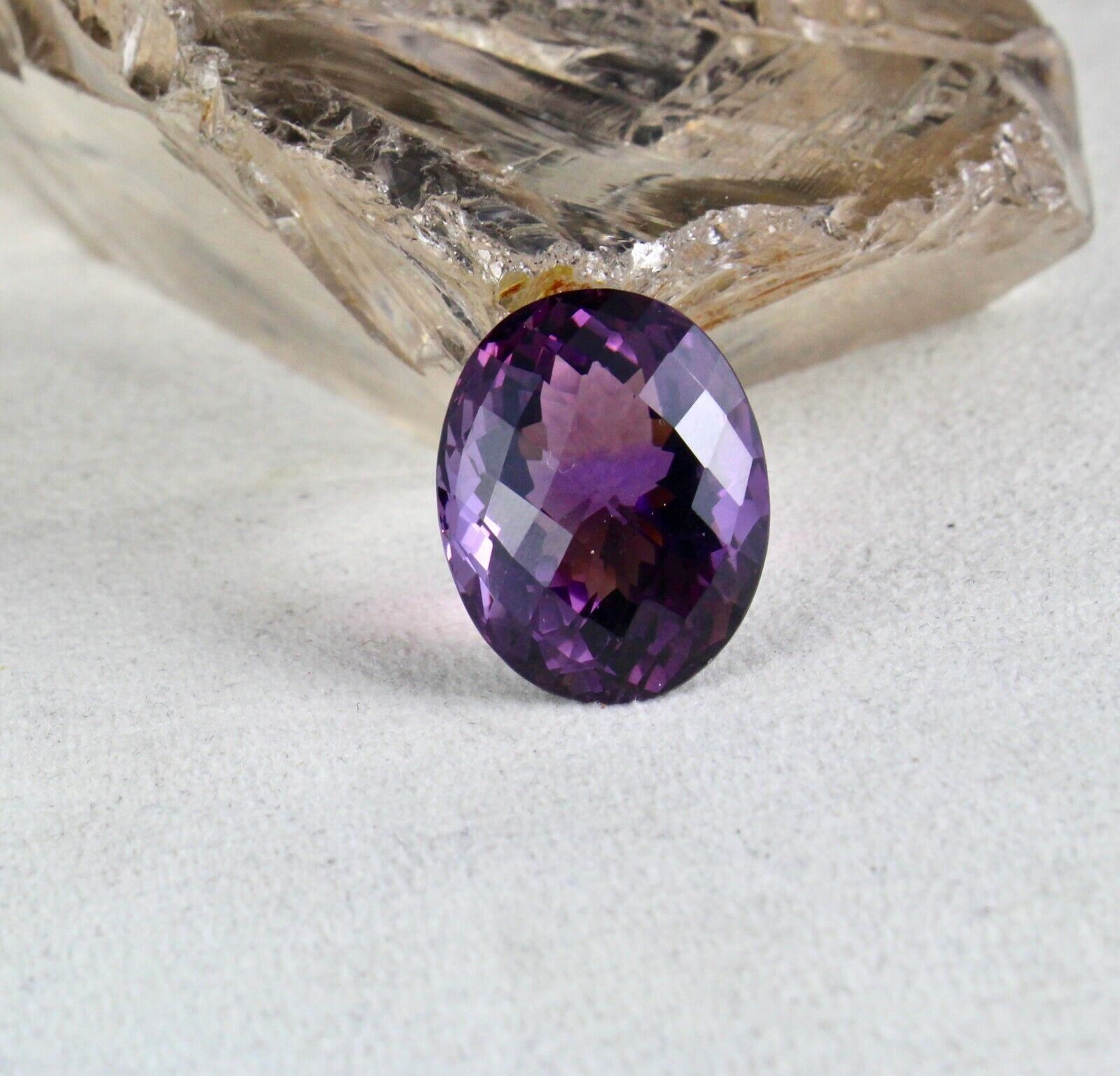 Big 25X20mm Natural Amethyst Oval Fine Cut 43.48 Ct Gemstone For Pendant Ring