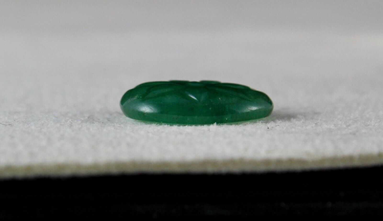 NATURAL ZAMBIAN EMERALD CARVED OVAL CABOCHON 5.80 CARATS GEMSTONE RING PENDANT