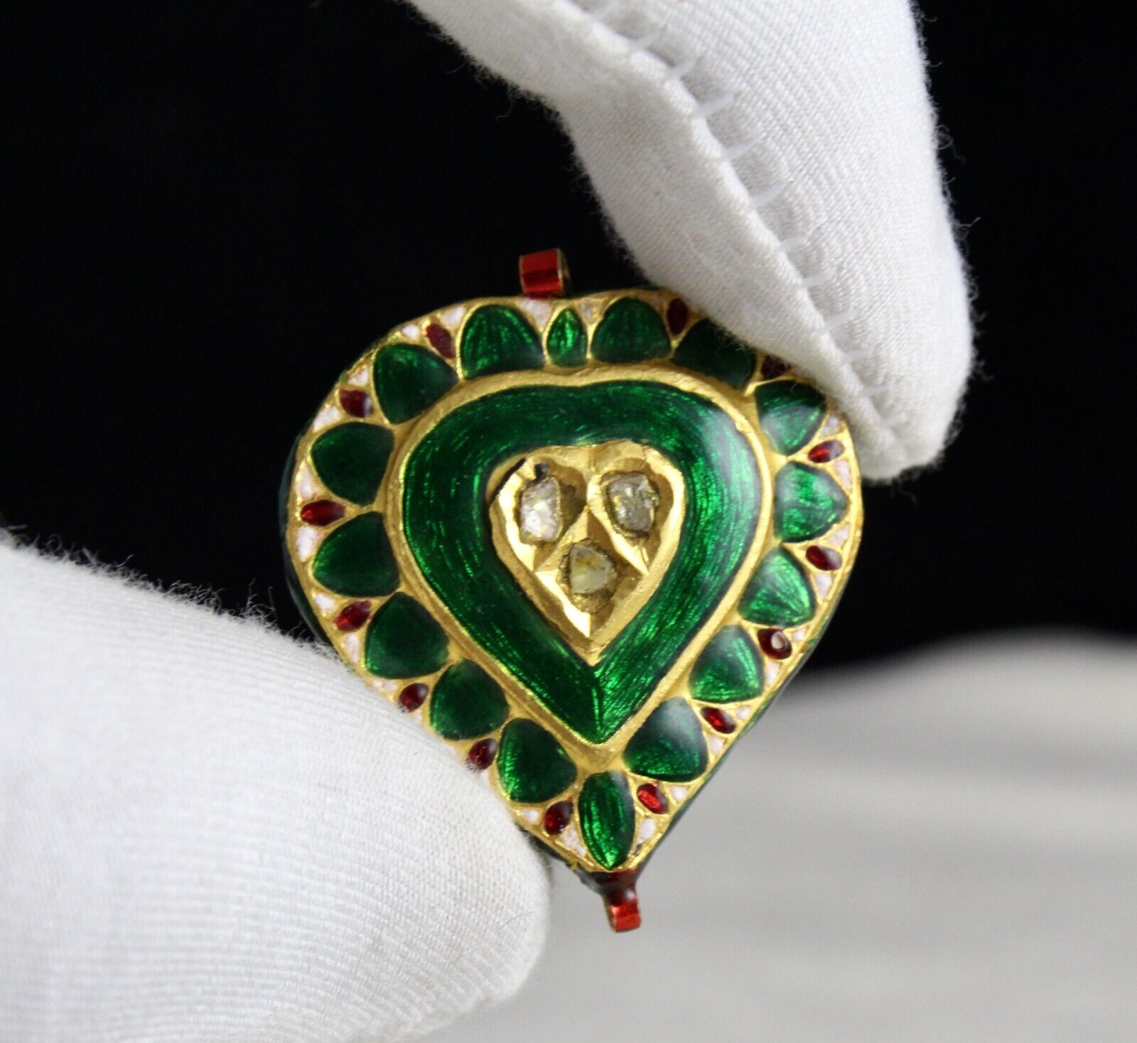 Antique Green Jadau Natural Diamond Indian 22k Kundan Meena Indian Gold Pendant