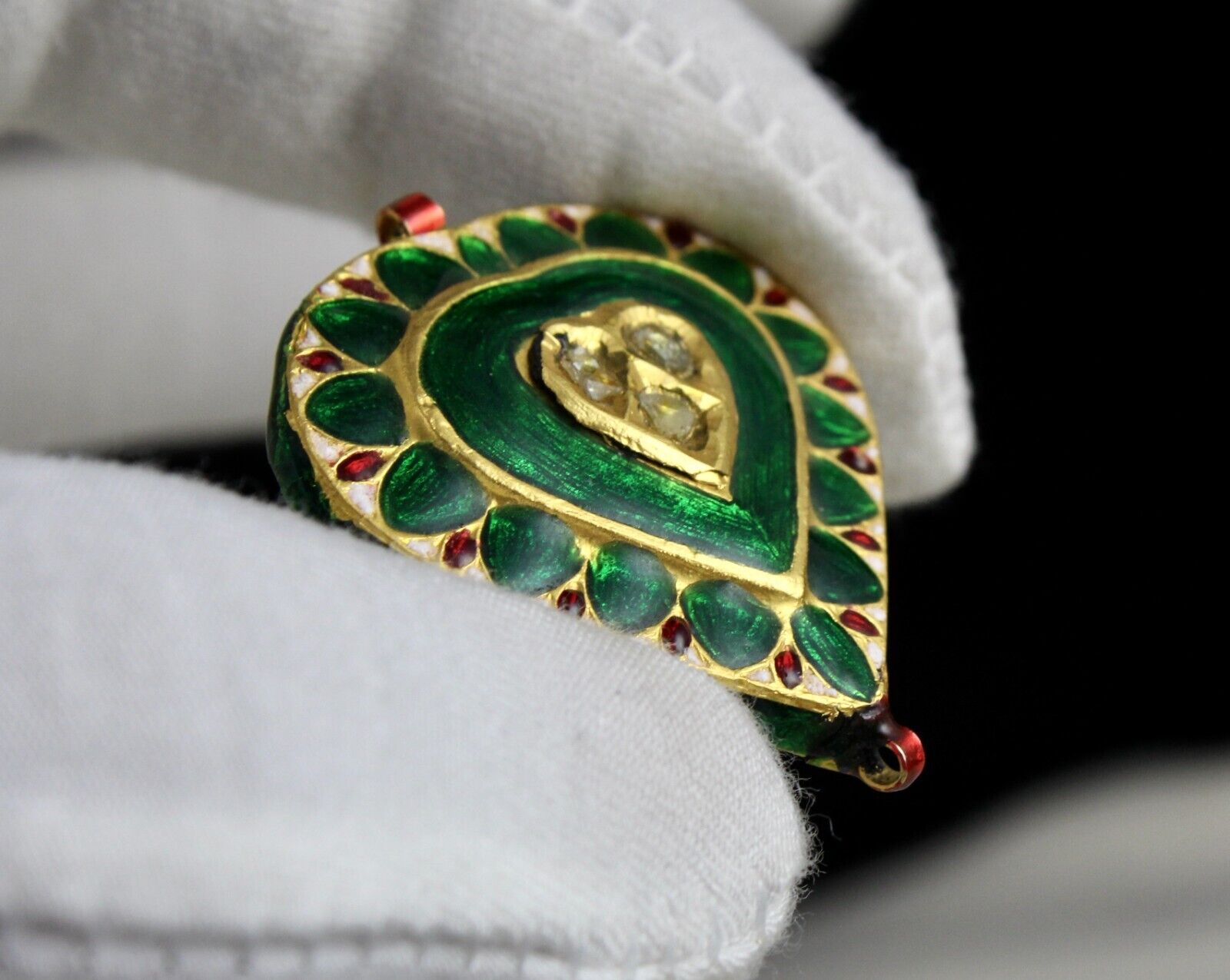 Antique Green Jadau Natural Diamond Indian 22k Kundan Meena Indian Gold Pendant