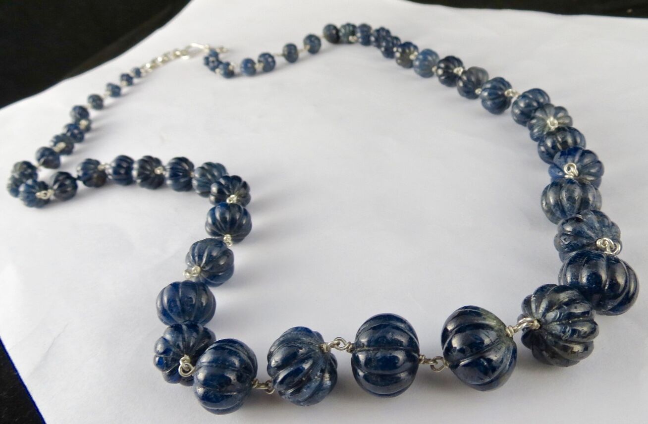 Old Natural Blue Sapphire Beads Carved Melon 552 Carats Gemstone Silver Necklace