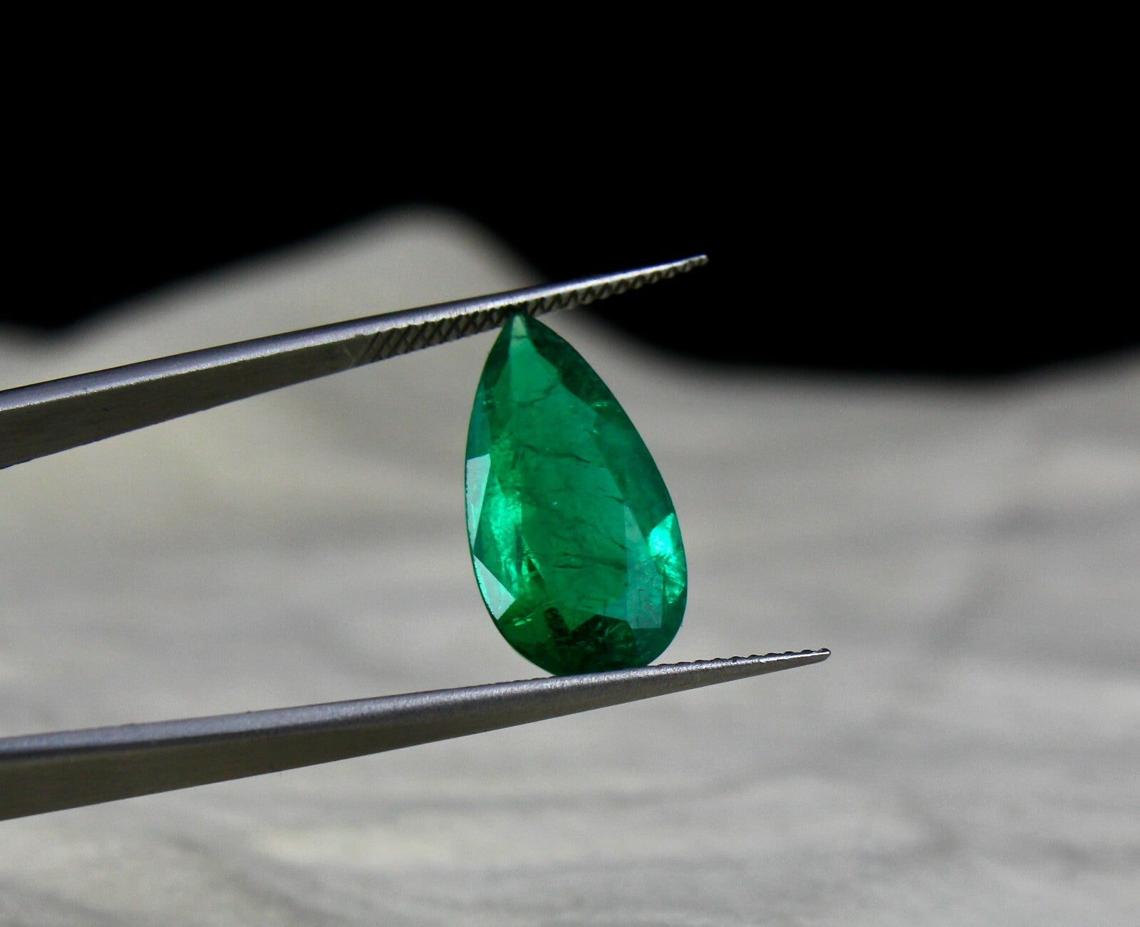 Certified Gsi Zambian Emerald 6.49 Ct Pear Gemstone Ring Pendant