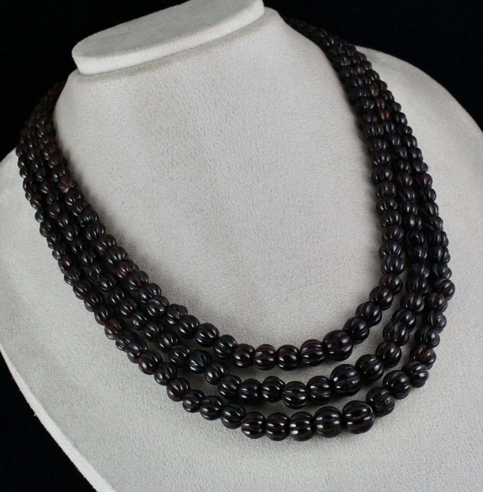 Natural Garnet 1092ct Carved Melon Beads 3 Line Gemstone Fashion Necklace