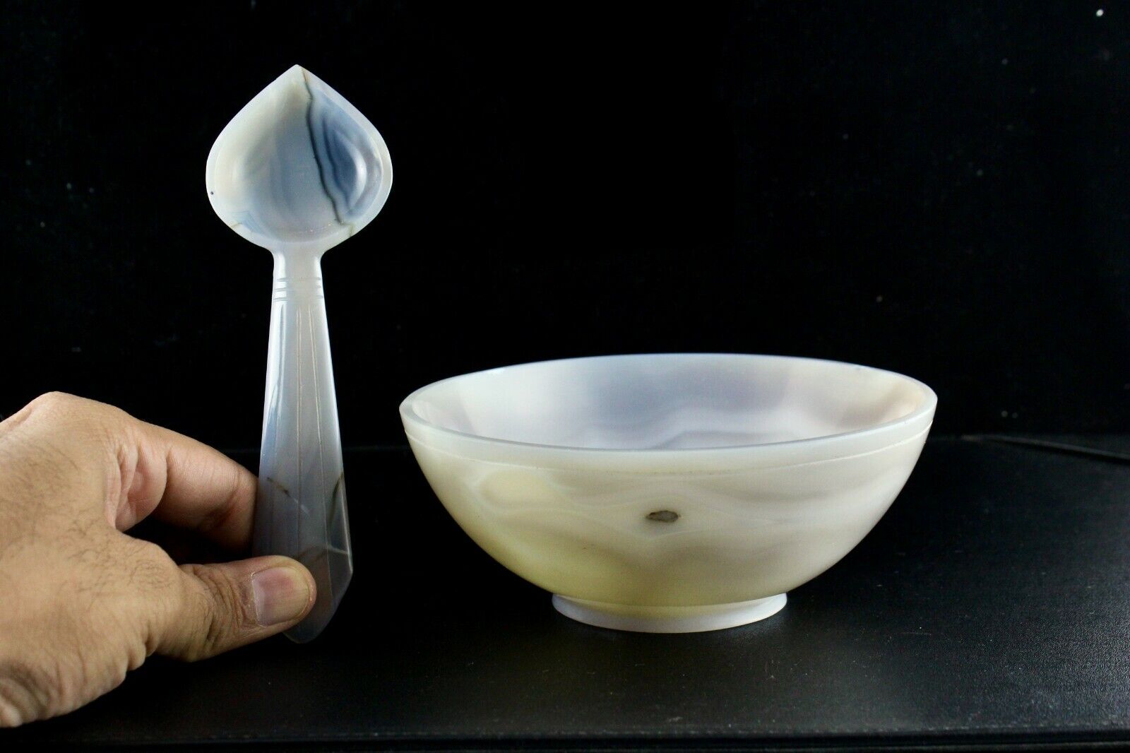 HAND CRAFTED NATURAL CHALCEDONY 1825 CARATS DESIGNER BOWL SPOON FOR HOME DECOR