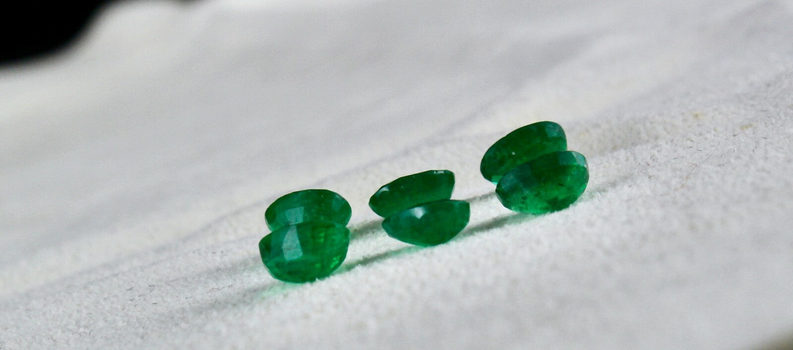 Certified Natural Zambia Emerald Oval 7x5mm 6pcs 5.05ct Loose Gemstone Design