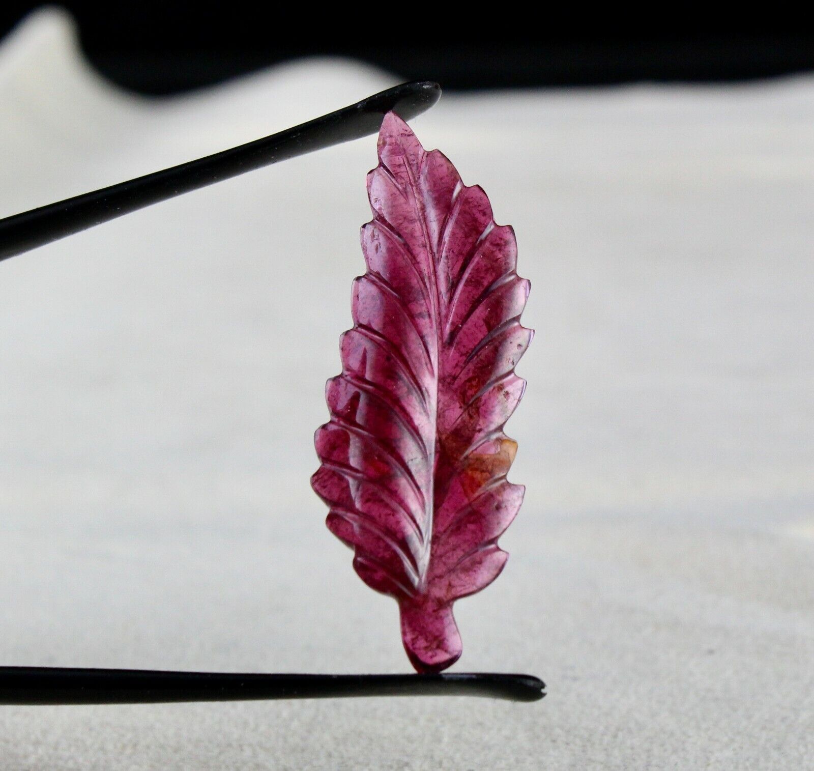 NATURAL PINK TOURMALINE CARVED LEAF 14.63 CARATS GEMSTONE FOR DESIGNING PENDANT