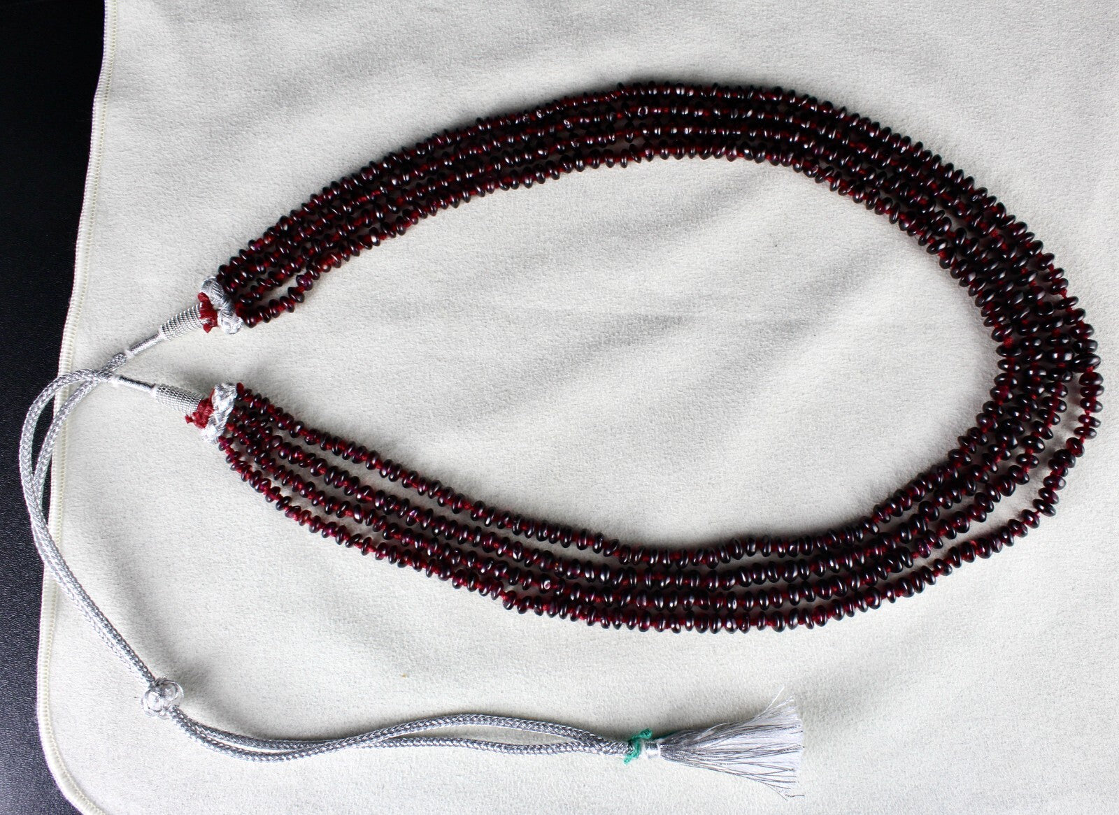 Natural Garnet Beads Necklace 575ct Semi Precious Gemstone 4-line Design