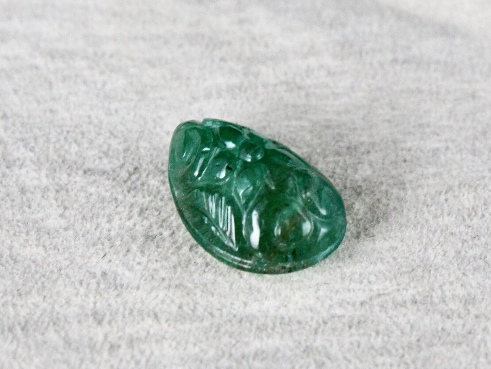 NATURAL ZAMBIAN EMERALD PEAR CARVED 14.94 CARATS GEMSTONE FOR RING PENDANT