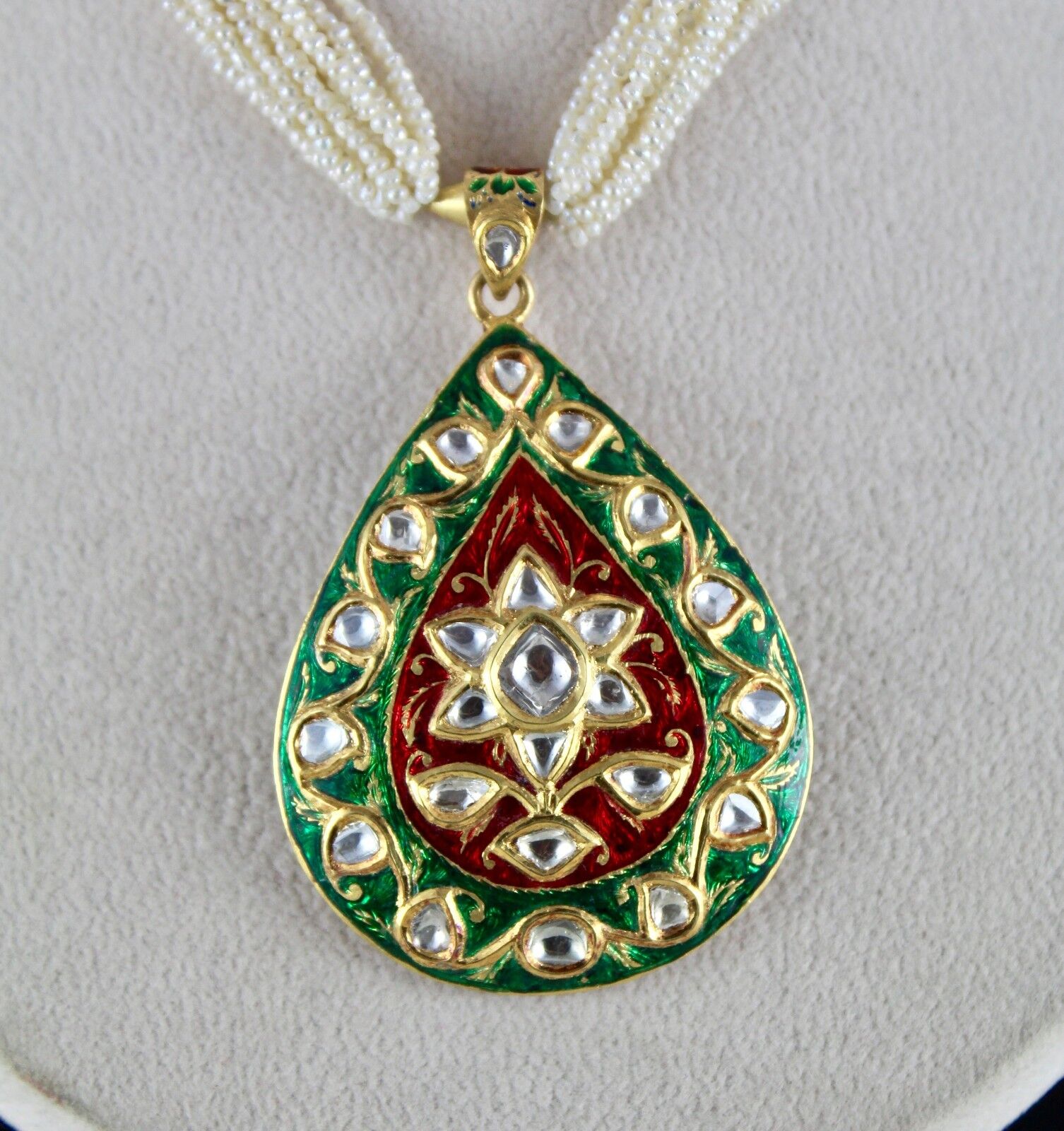 NATURAL FLAT DIAMOND 22K GOLD ENAMEL JADAU PENDANT WITH PEARL GOLD BEADS 