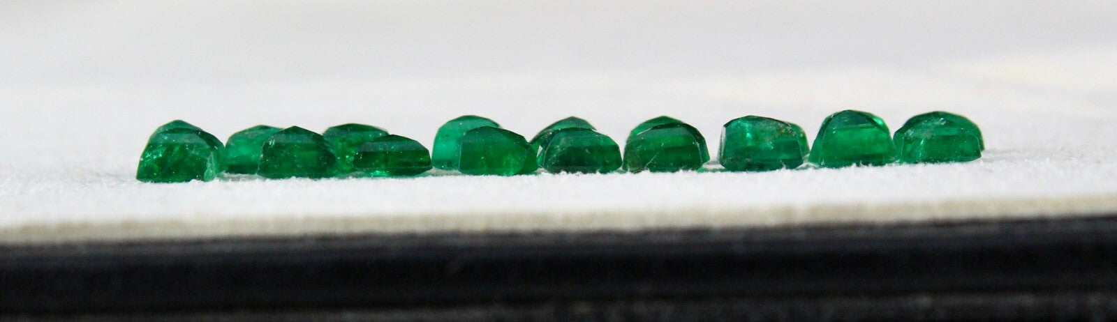 Certified Natural Zambian Emerald Octagon 5x4mm 18pcs 10.20ct Gemstone Designing