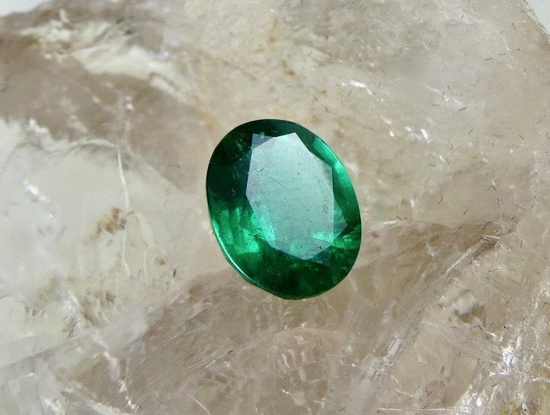 Certified Natural Zambia Emerald Oval Cut 11x9mm 4ct Loose Gemstone Ring