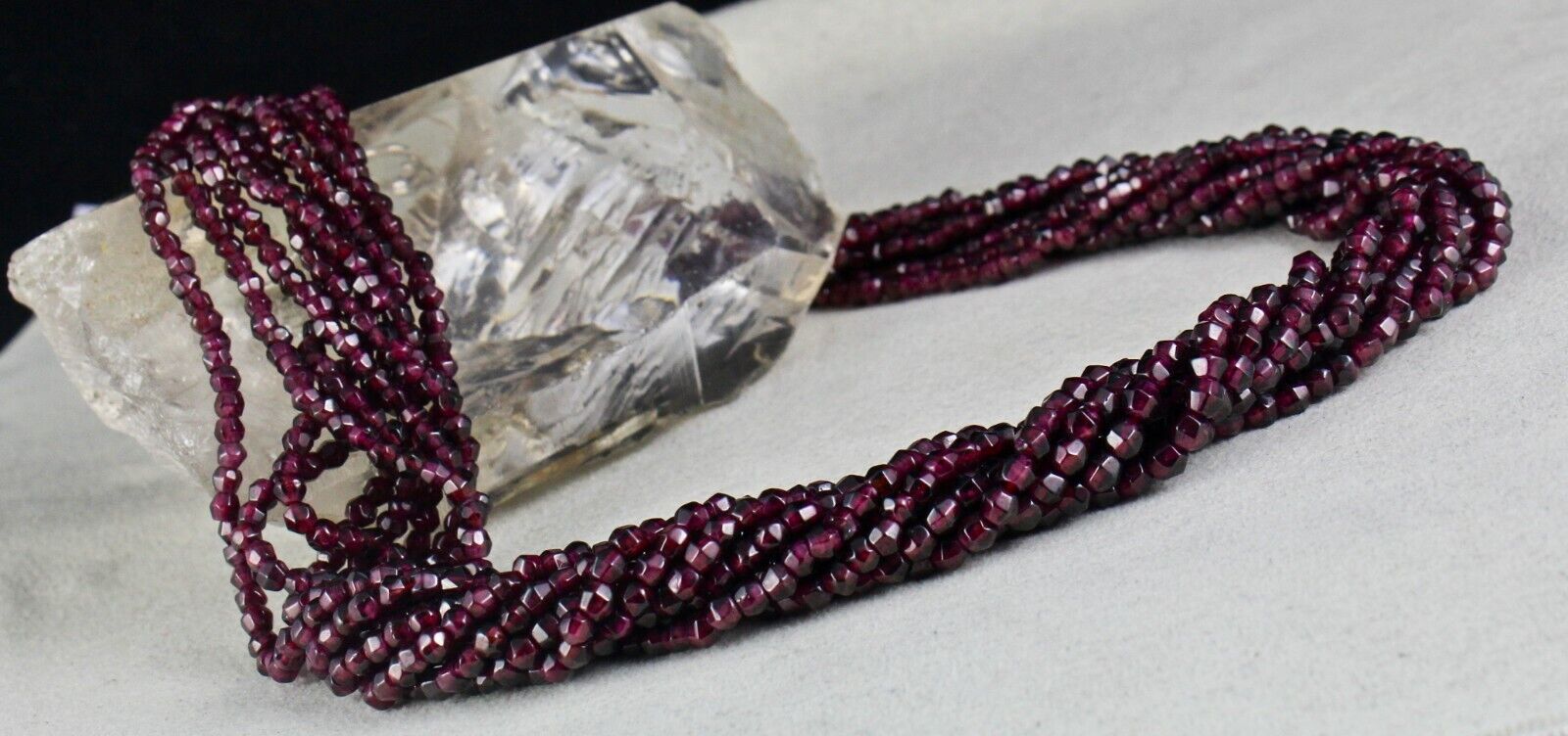 Natural Garnet Faceted Round 4mm 9 L 659 Ct Red Gemstone Beaded Fashion Necklace