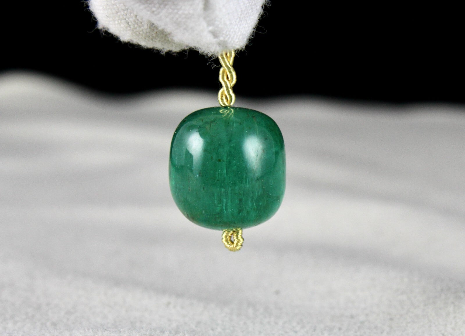 Certified Top Natural Zambian Emerald Bead 23.75 Carats Gemstone Pendant Design