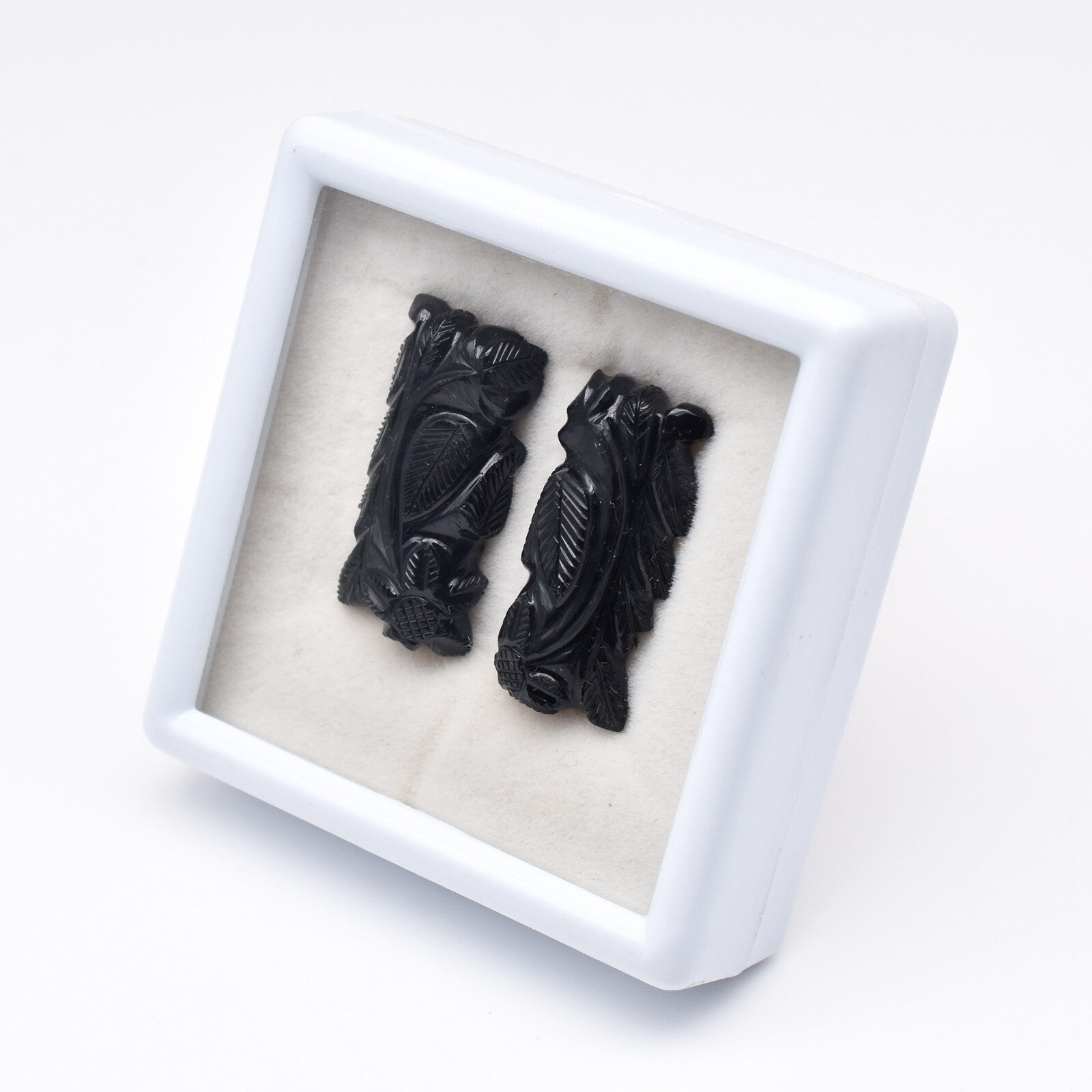 Natural Green Tourmaline 47.91 Ct Engraved Gemstone Pair For Earring Design