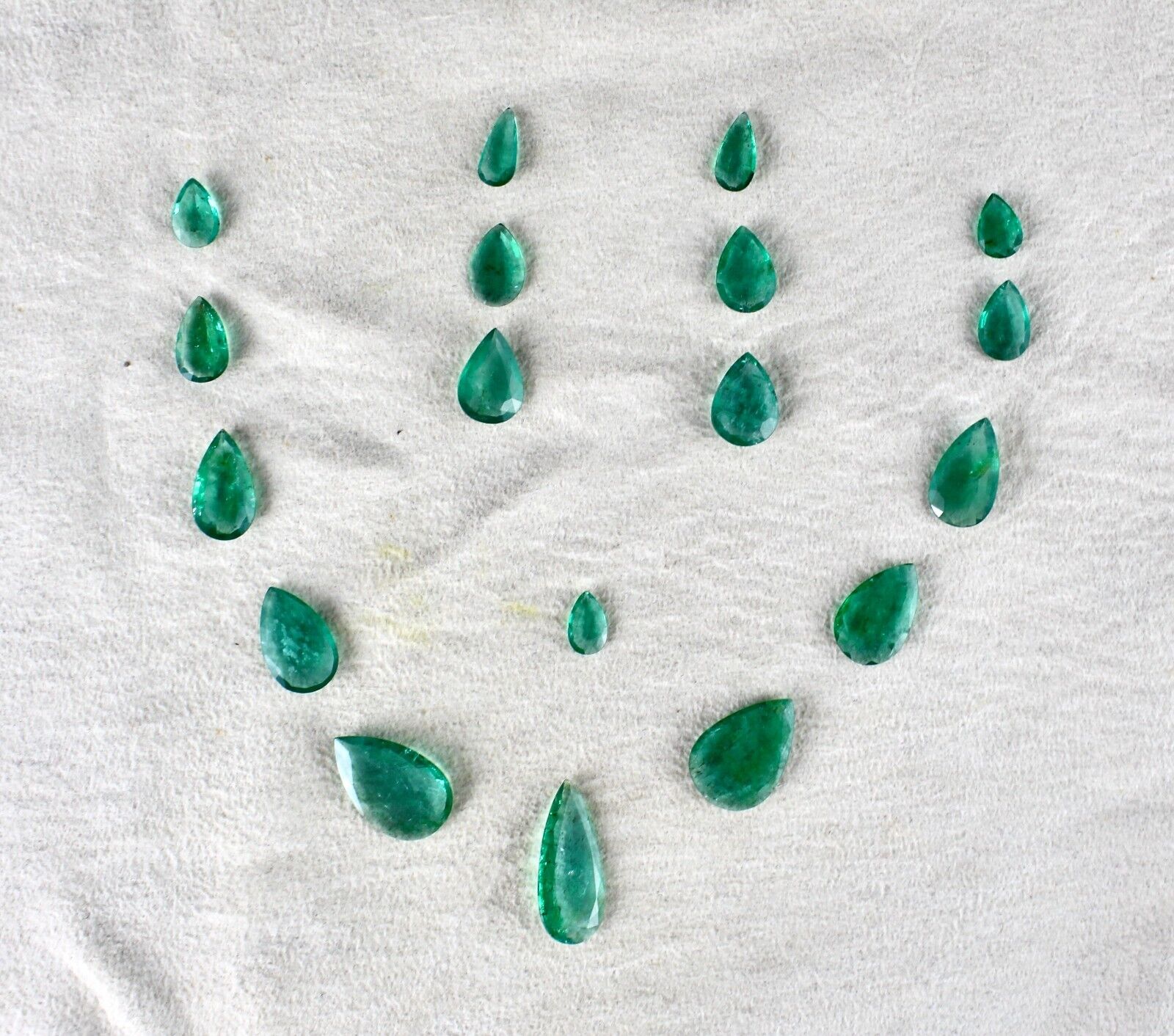 NATURAL ZAMBIA EMERALD PEAR CUT 18 PCS 31.77 CTS LOOSE GEMSTONE RING EARRING SET