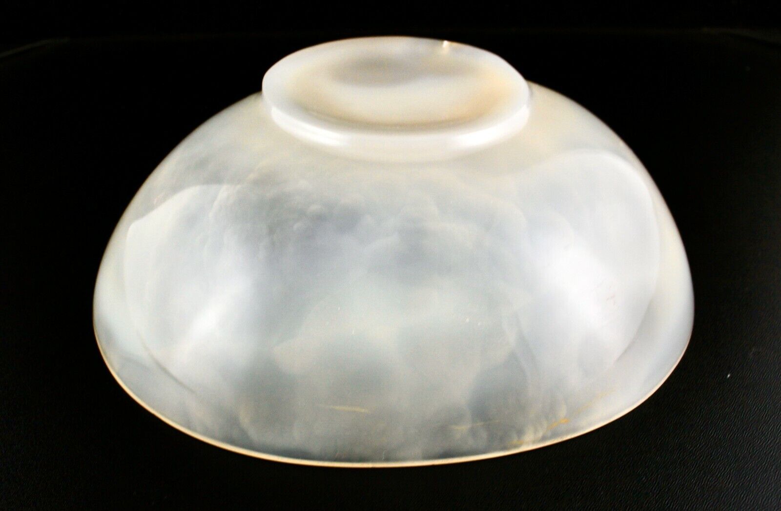 FINE CRAFTED NATURAL CHALCEDONY 1600 CARATS CARVED DESIGNER BOWL FOR HOME DECOR