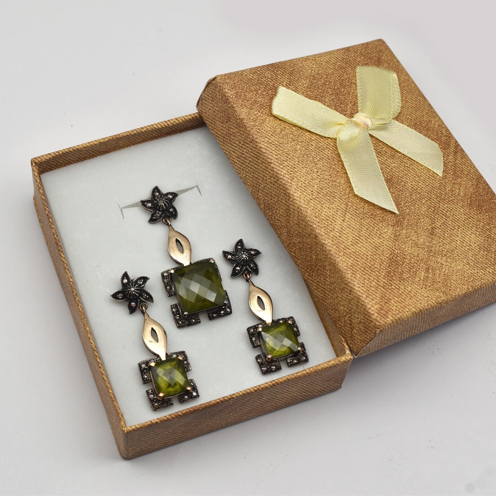 Certified Natural Green Vesuvianite Diamond 10ct Sterling Silver 18k Gold Set