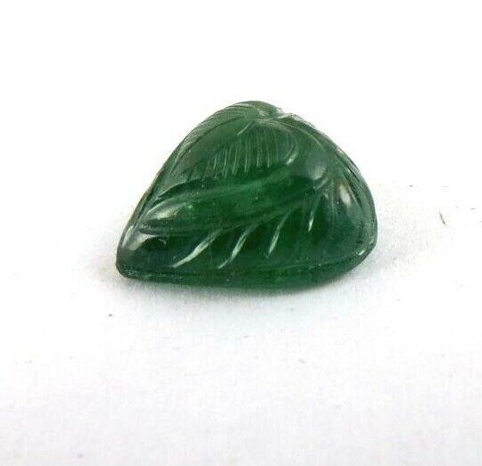 Natural Zambia Emerald Heart Carved 4.99 Ct Cabochon Gemstone For Ring Pendant