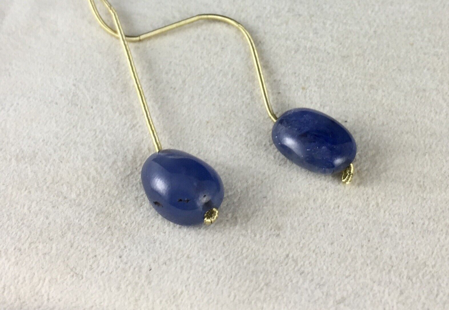 NATURAL BLUE SAPPHIRE BEADS CABOCHON 2 PCS 22.10 CARATS GEMSTONE HANGING EARRING