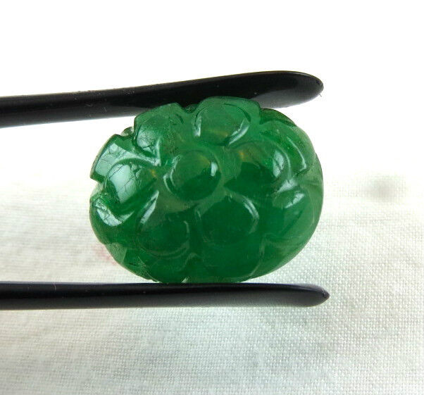 NATURAL ZAMBIAN CARVED EMERALD OVAL 17X13 MM 12 CARATS GEMSTONE FOR RING PENDANT