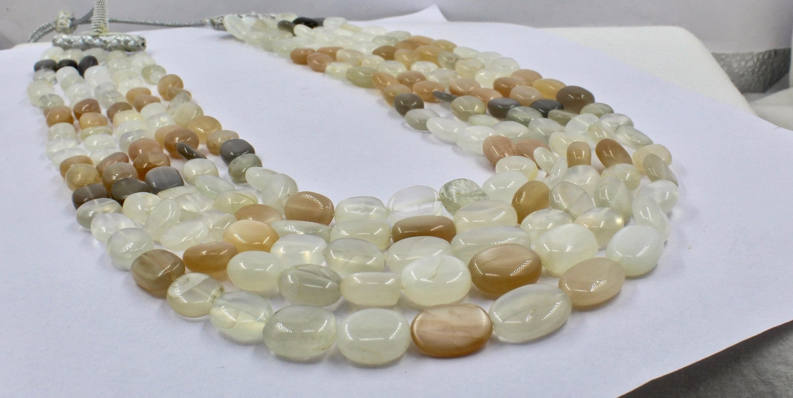 Natural Multi Moonstone 950 Ct Beads Cabochon Gemstone Necklace For Party