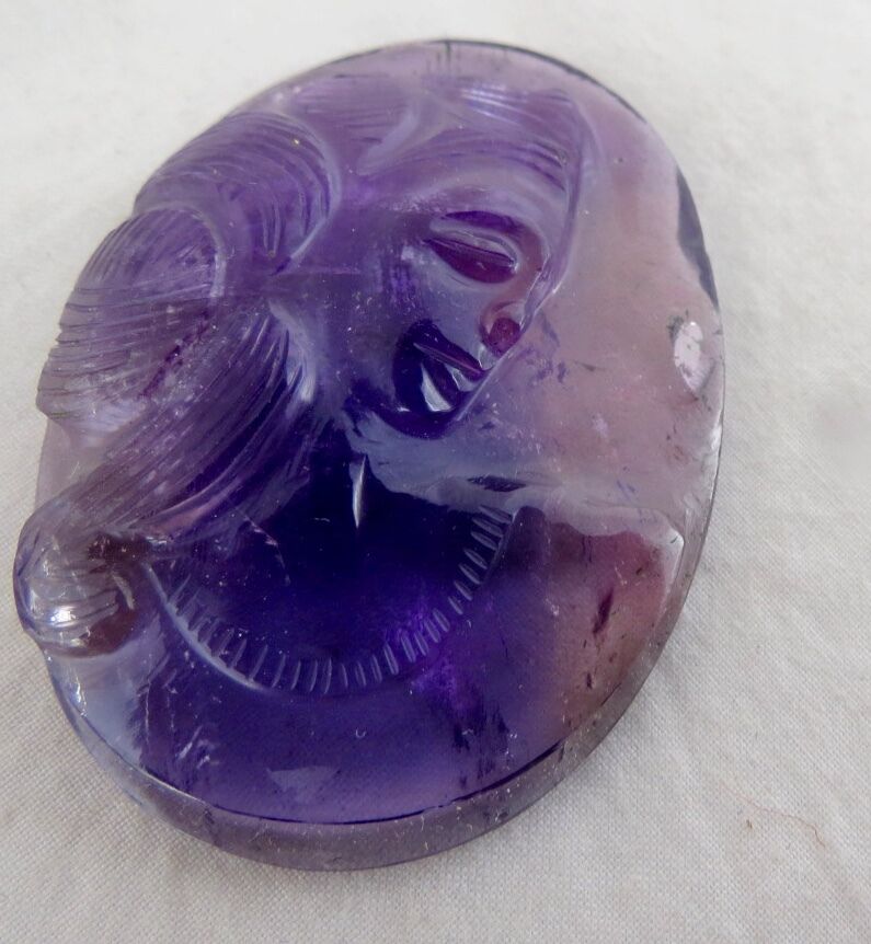 NATURAL BRAZILIAN AMETHYST CARVED 97.50 CARATS 46 MM BIG GEMSTONE FOR PENDANT