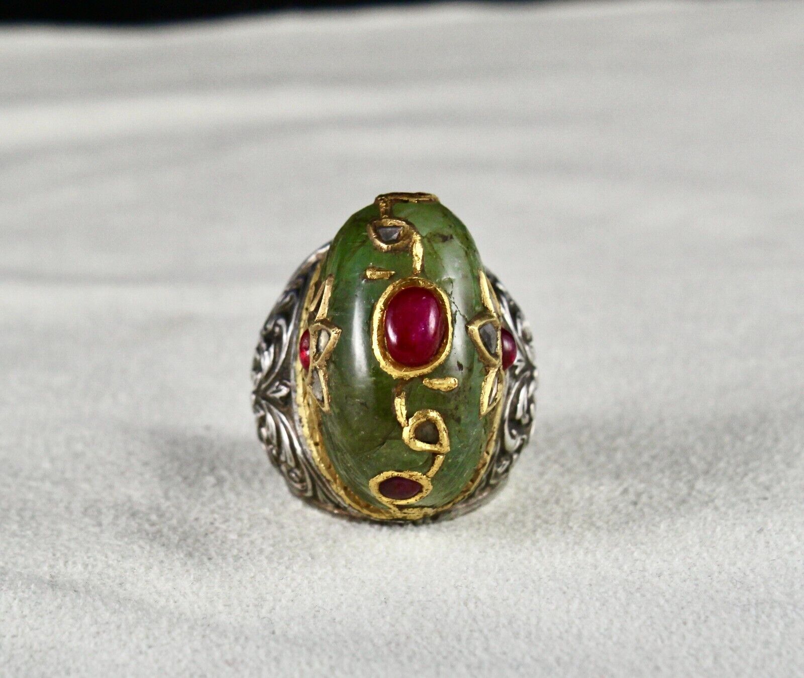 ANTIQUE COLOMBIAN EMERALD CARVED RUBY DIAMOND GOLD JADAU LADIES 925 SILVER RING