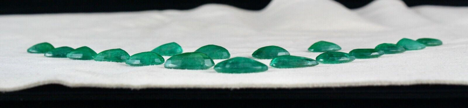 Natural Zambian Emerald Pear Cut 17 Pcs 56.48 Carats Gemstone Designing Necklace