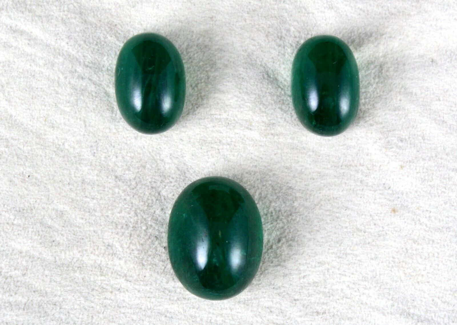 NATURAL ZAMBIAN EMERALD OVAL CABOCHON 82.92 CTS LOOSE GEMSTONE EARRING RING SET