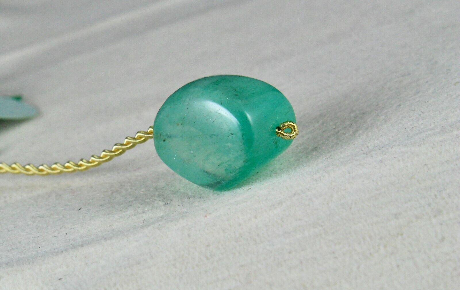 NATURAL COLOMBIAN EMERALD DRILLED BEAD TUMBLE 48.93 CARAT GEMSTONE FOR DESIGNING