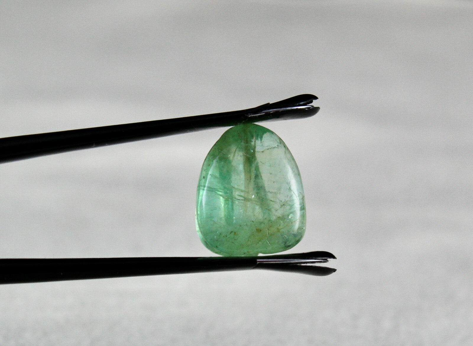 Natural Colombian Emerald 7.22ct Carved Melon Loose Gemstone Ring Pendant