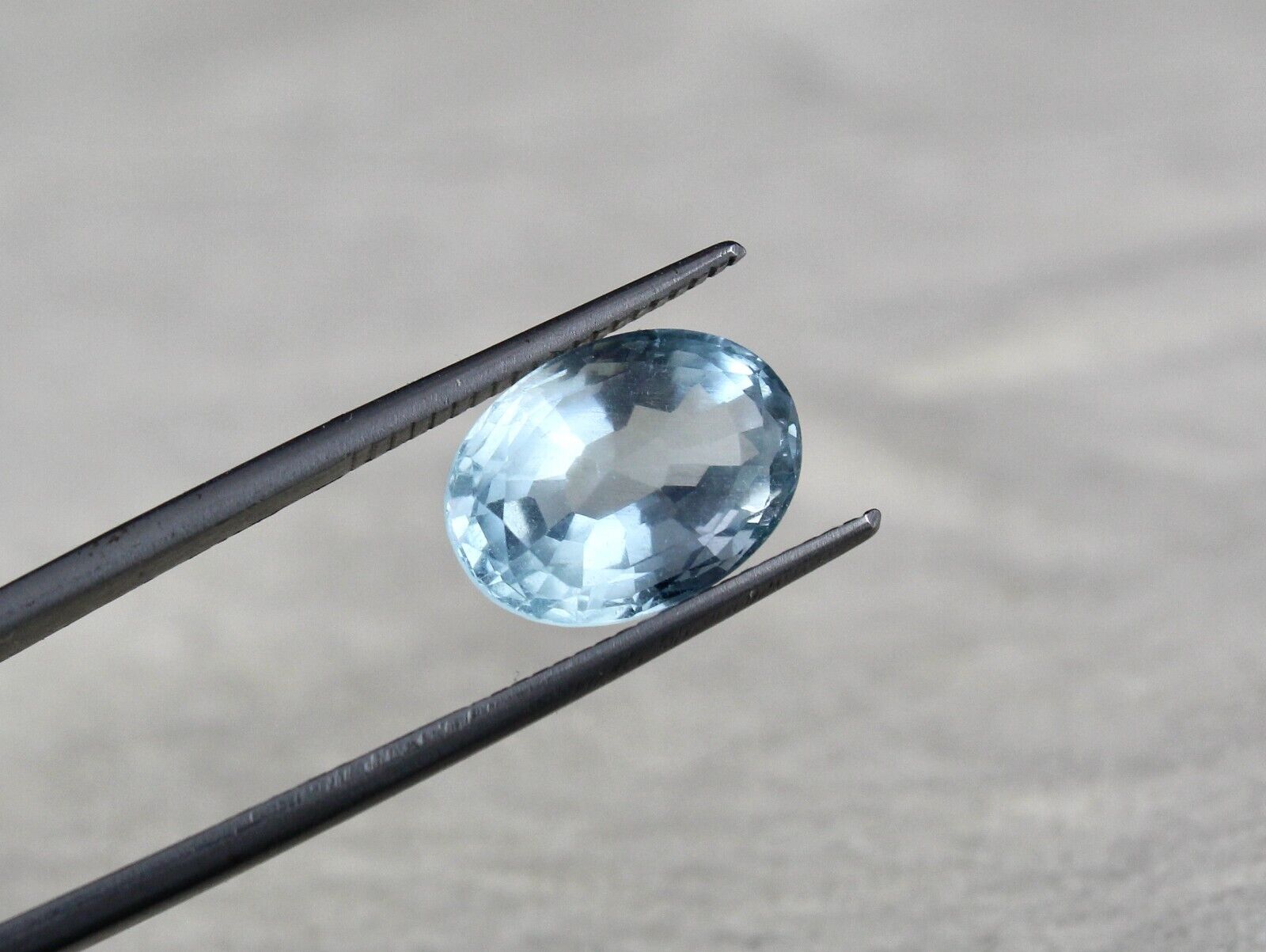 FINEST NATURAL BLUE AQUAMARINE OVAL CUT 5.13 CARATS GEMSTONE FOR RING PENDANT