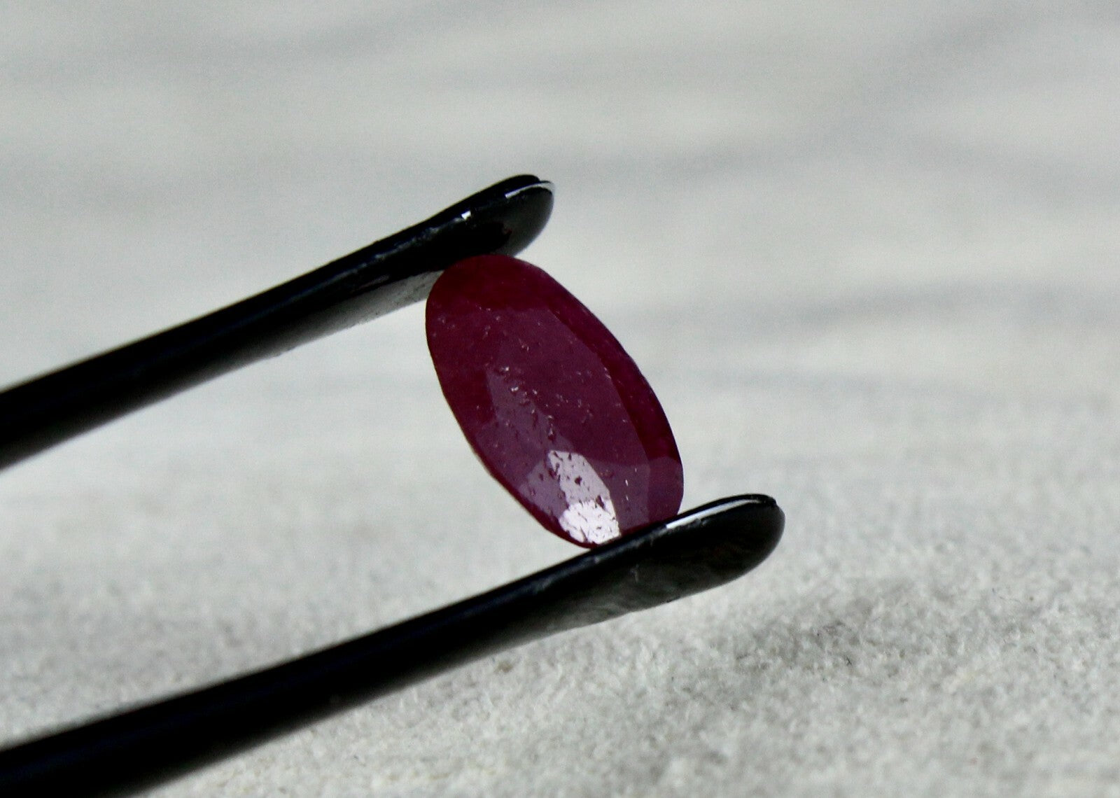 Natural Red Untreated Ruby Oval Cut 2.19ct Astrology Gemstone Ring Pendant