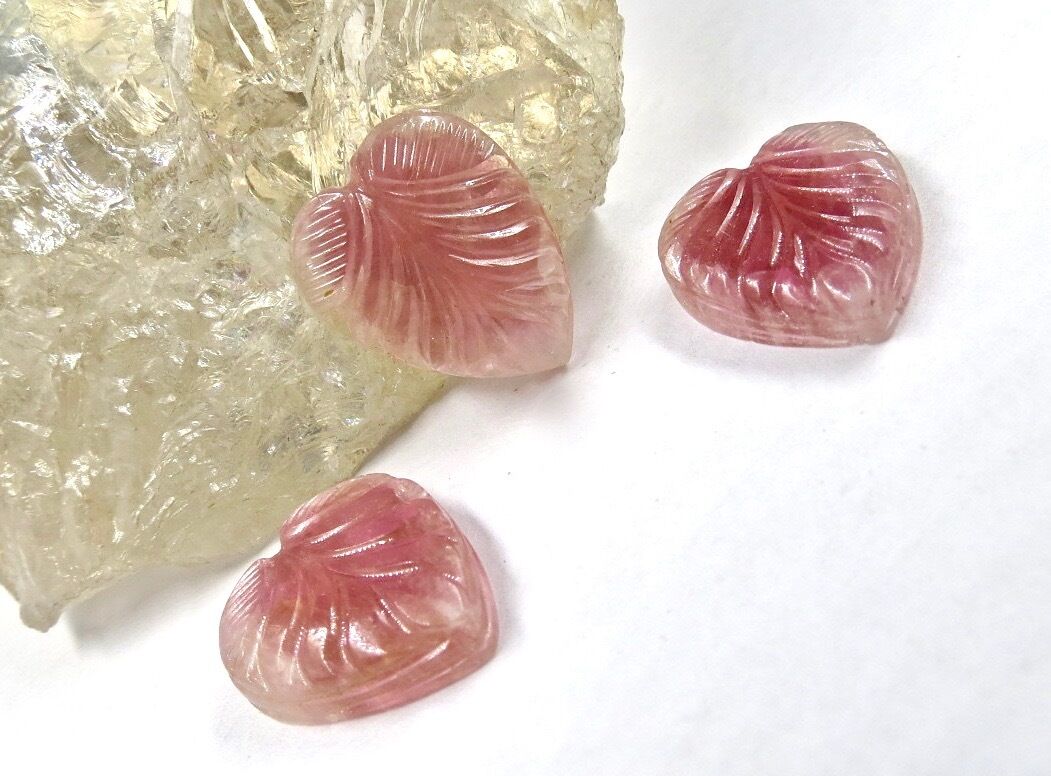 NATURAL PINK TOURMALINE CARVED HEART 37.65 CARATS GEMSTONE PENDANT RING EARRING