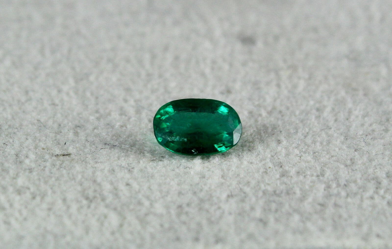 Certified 7x5 Mm Oval Emerald 0.66 Ct Zambian Untreated Gemstone Ring, Pendant