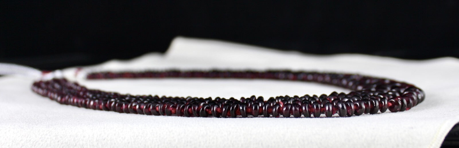 Natural Garnet Beads Necklace 575ct Semi Precious Gemstone 4-line Design