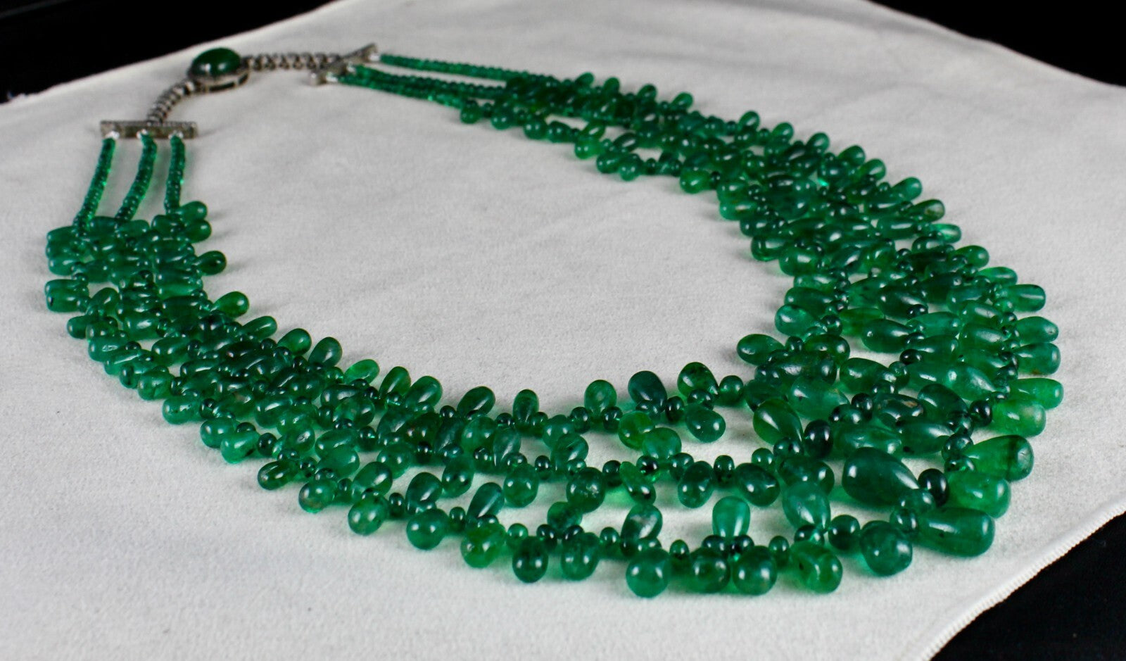 Certified Natural Emerald Diamond 552ct Teardrop Bead Necklace
