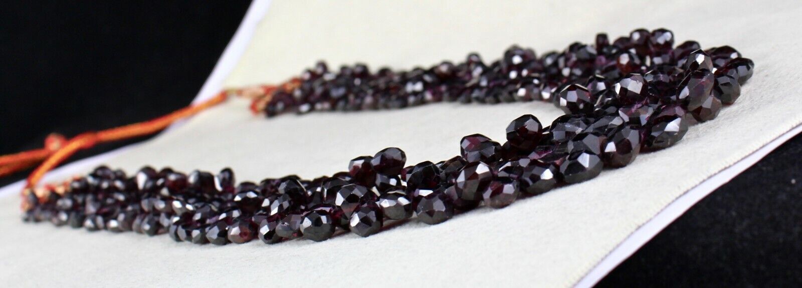 NATURAL GARNET BEADS TEAR DROPS FACETED 3 LINE 866 GEMSTONE FASHION NECKLACE 