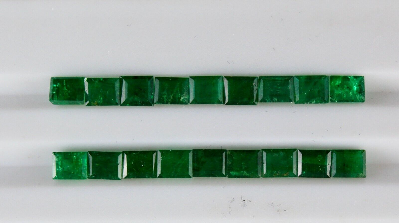 NATURAL ZAMBIAN EMERALD OCTAGON CUT GEMSTONE 5X4 MM 18 PCS 10.20 CTS DESIGNING