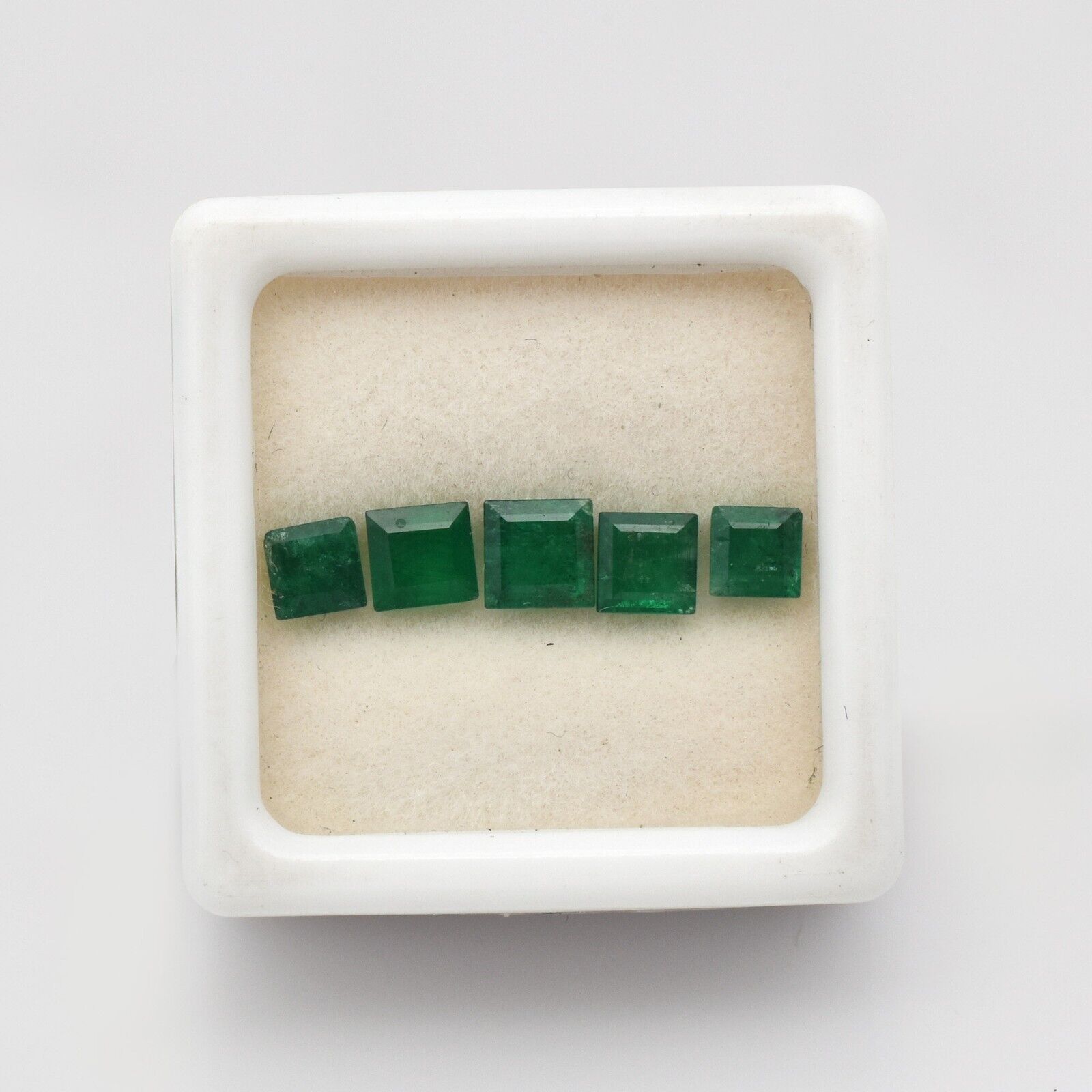 Natural Emerald Square Cut 5 Pcs 1.93 Ct Loose Gemstone Designing Ring Pendant